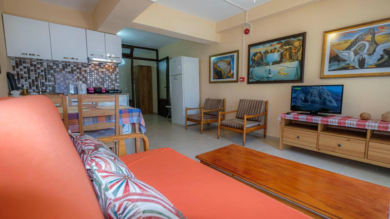 Teras Butik Apart Karaburun  Εξωτερικό φωτογραφία